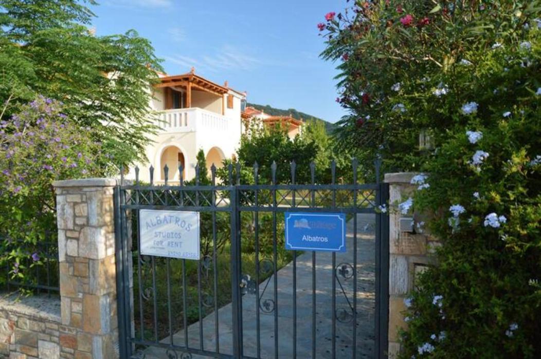 Albatros Villas Steni Vala Alonissos Exterior photo